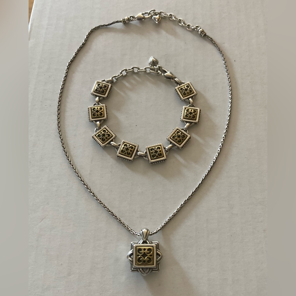 Brighton Reversible Silver  Gold Tone Necklace  Bracelet Set